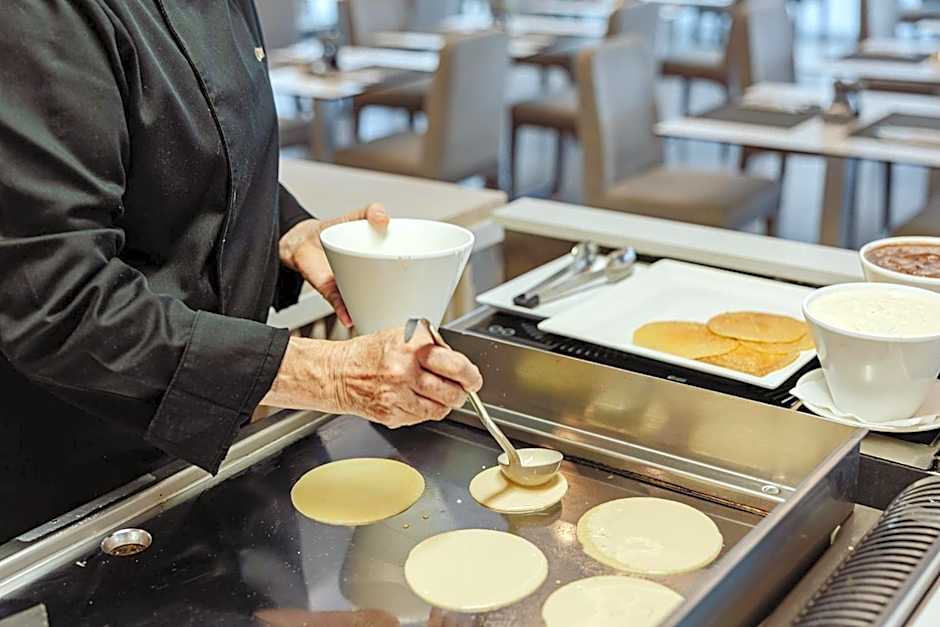 Tasia Maris Sands (Adults Only)