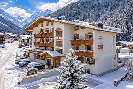 Hotel Schöpf - Mountain Hideaway