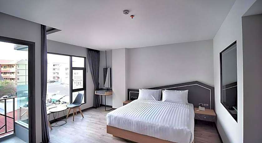 Sleep with me Pattaya