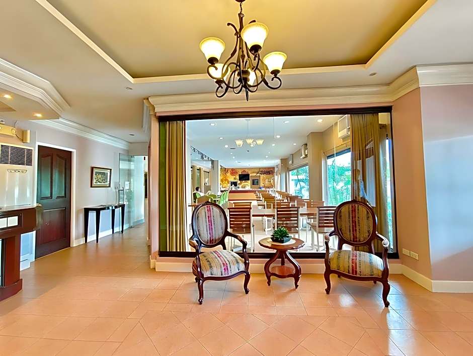 Casa Leticia Business Inn