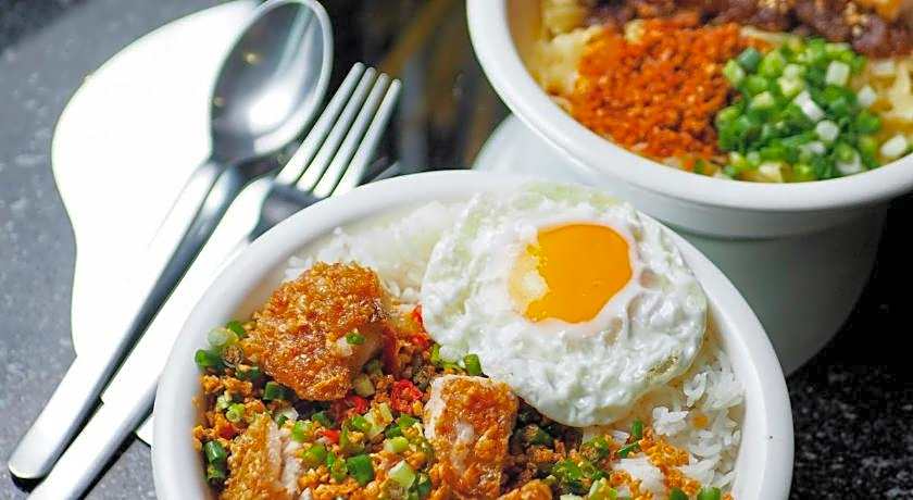 Saffron Hill Minburi