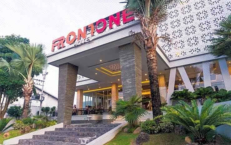 Front One Hotel Pamekasan Madura