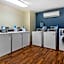 Extended Stay America Suites - Newark - Woodbridge