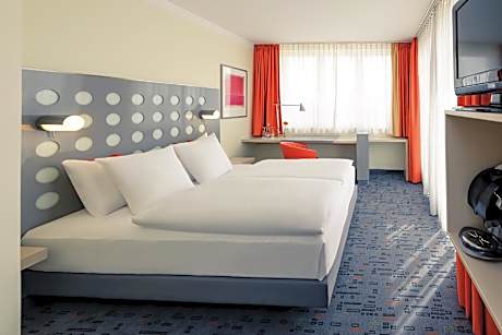 Classic Room With 2 Single Beds