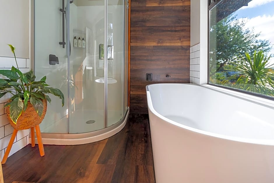 Sherwood Lodge 4-Bedroom Holiday Home with Spectacular Views