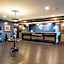 Holiday Inn Express Holland By IHG