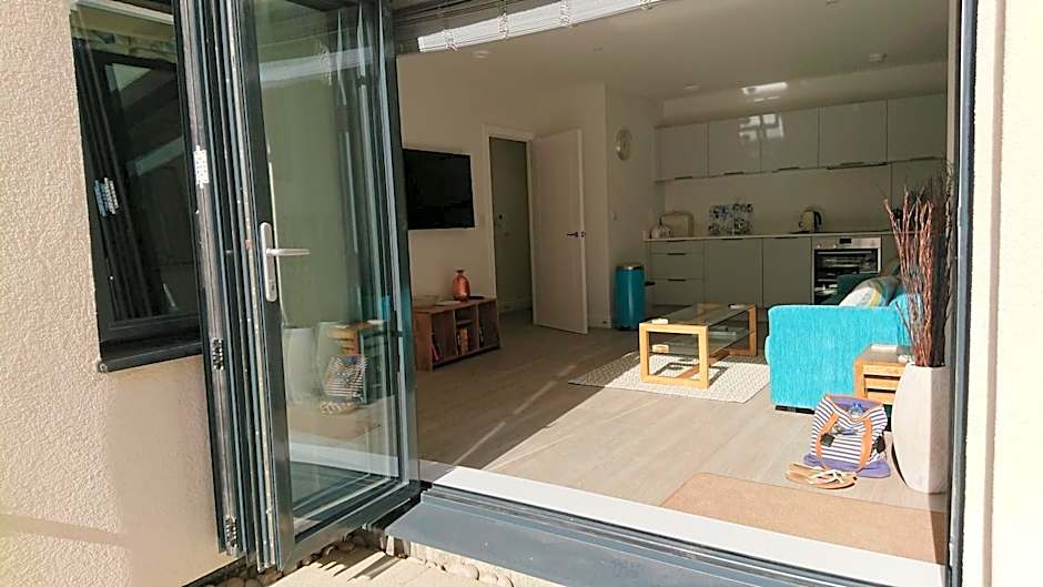 17 Woolacombe The Byron