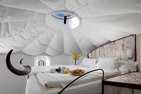 HOMOKI LODGE Bed & Beyond Glamping Adult Only