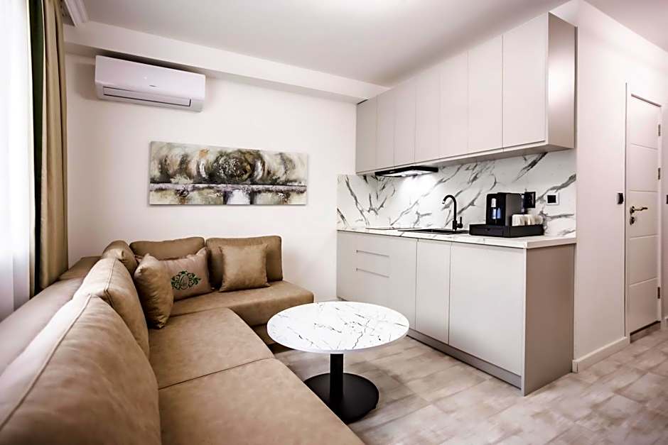Onyx Beach Residence - Free Beach Access & Parking