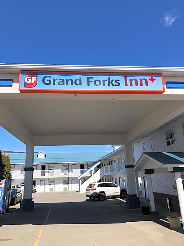 Grand Forks Inn