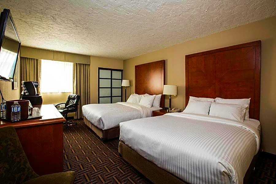 Wyndham Garden Medicine Hat Conference Center