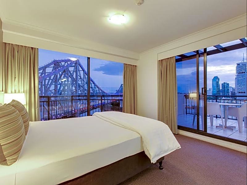 Oakwood Hotel & Apartments Brisbane