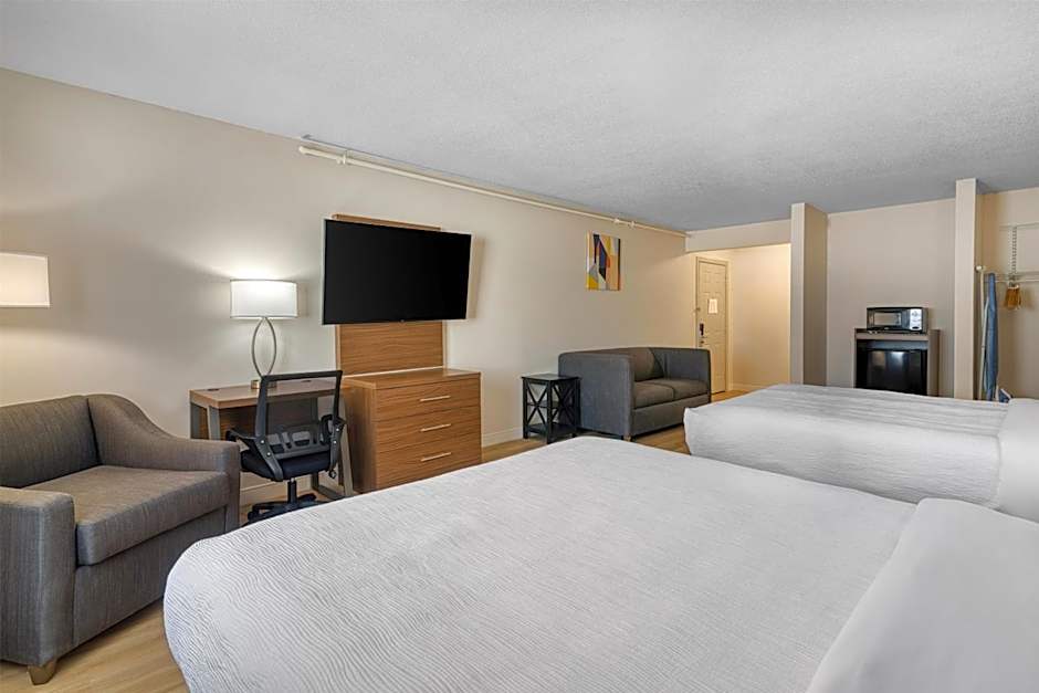 Baldwin Inn & Suites, SureStay Collection by Best Western