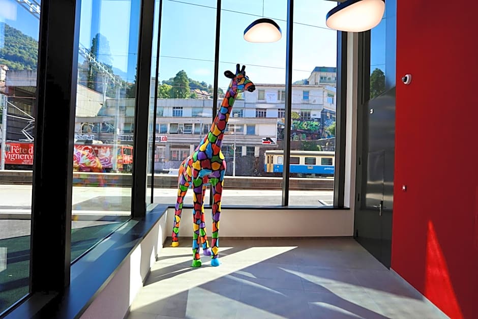 "The Freddie Mercury" Hotel