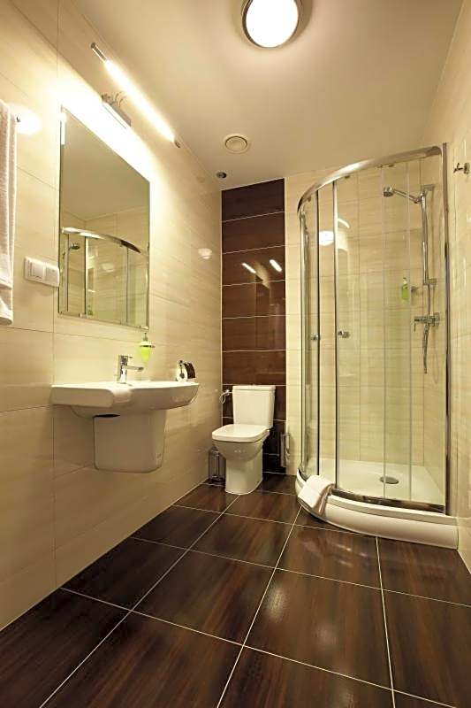 Hotel Restauracja VILLA BOLESTRASZYCE- PRZEMYŚL