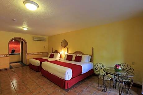 Suite with Two Double Beds