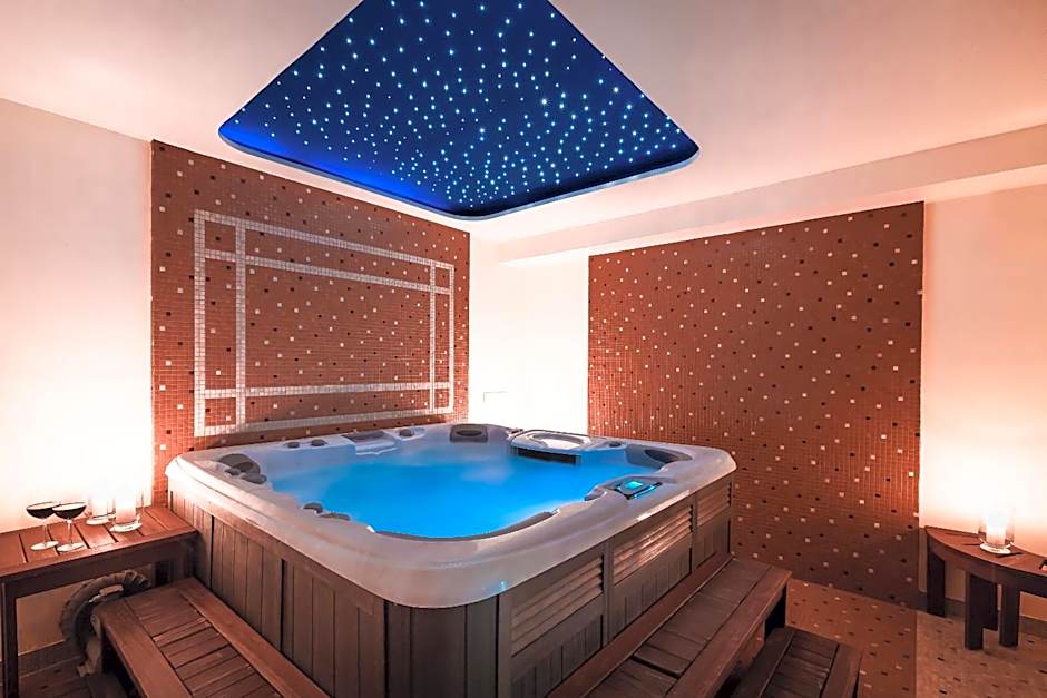 Hotel Konradówka Wellness & SPA - 300 metrów do centrum