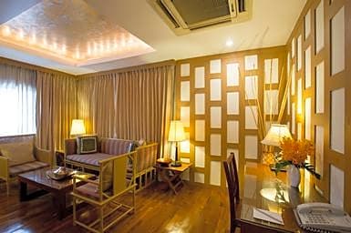 The Tarntawan Hotel Surawong Bangkok