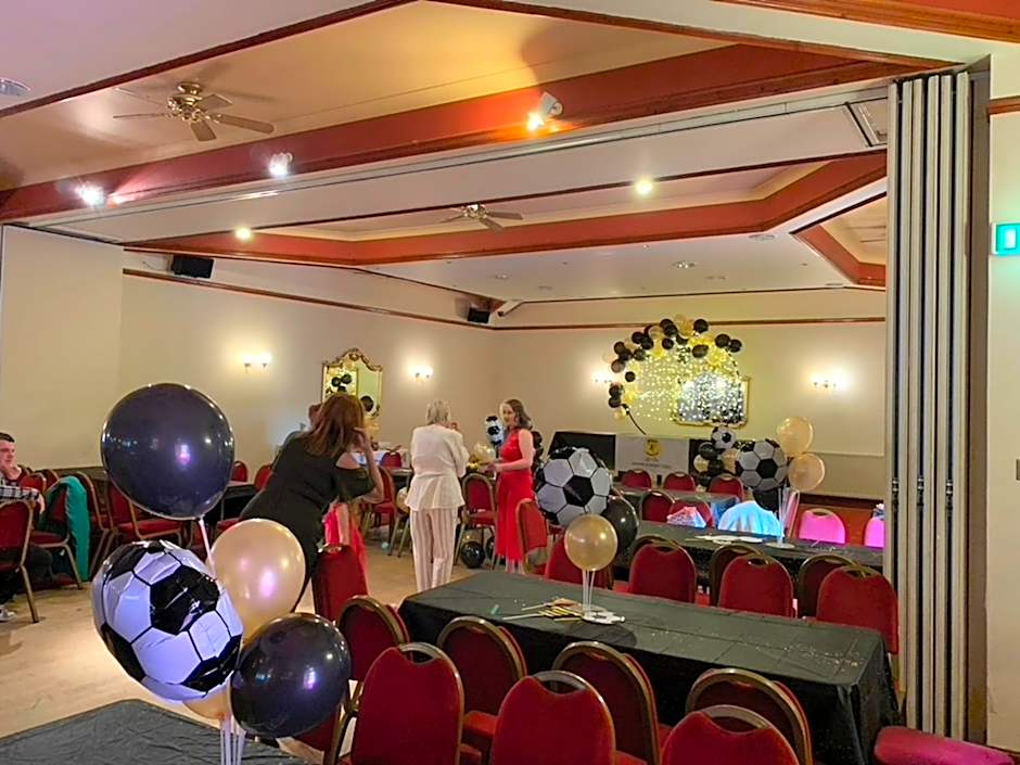 OYO Dunmar House Hotel