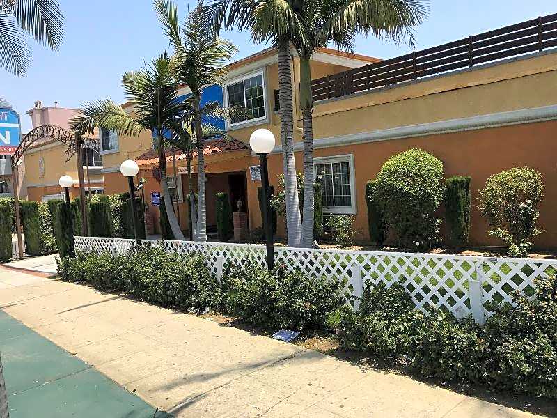 Starlight Inn la Brea