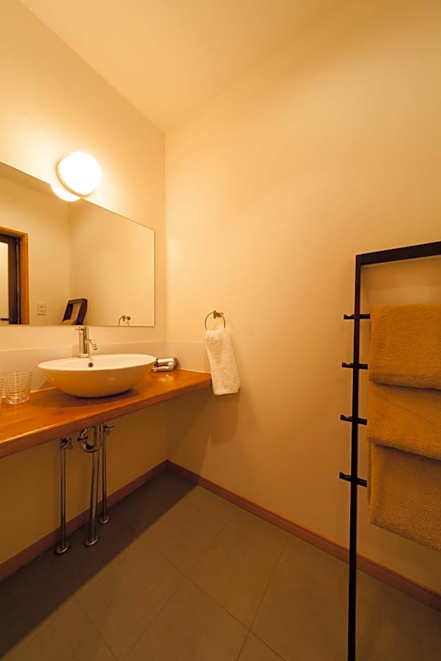 Bears Den Mountain Lodge