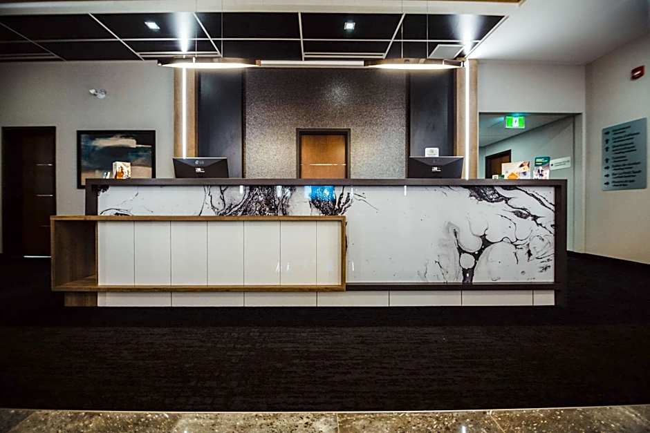 Quality Hotel & Conference Centre