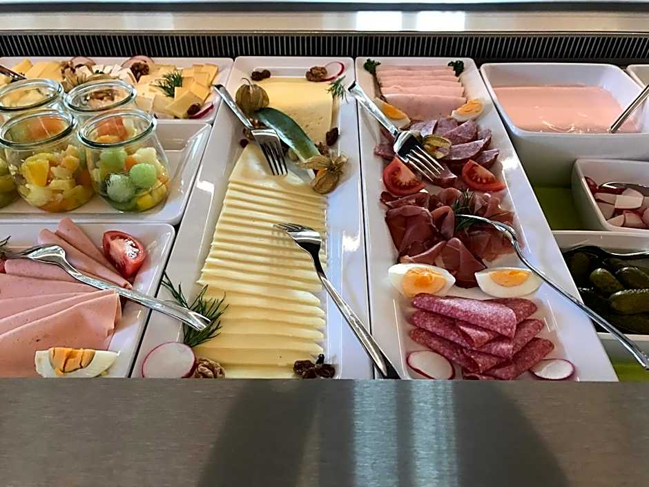 DIE KRONE - Hotel Garni