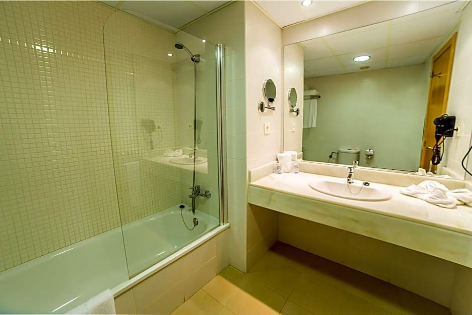 Hotel Adaria Vera