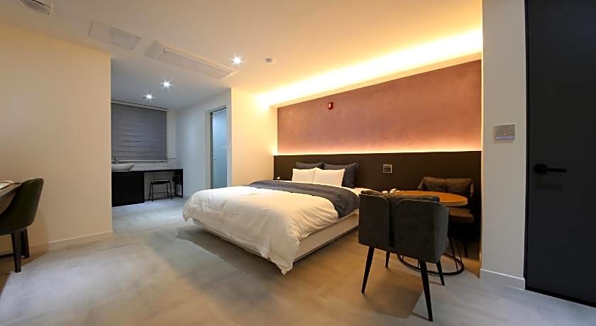 Two Nights Business Hotel
