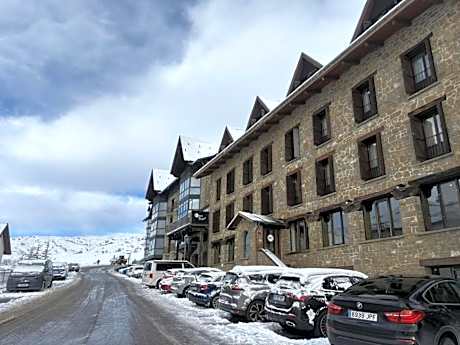 Snö Villa de Sallent 3