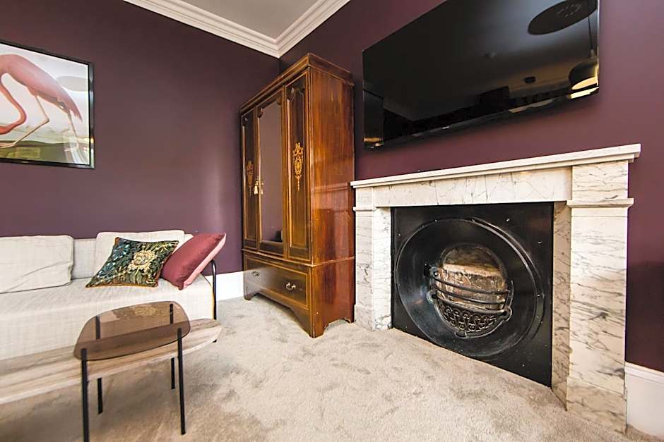 Skeldale House 'All Creatures Great & Small' Luxury Apartments & Studios in Askrigg, Yorkshire Dales