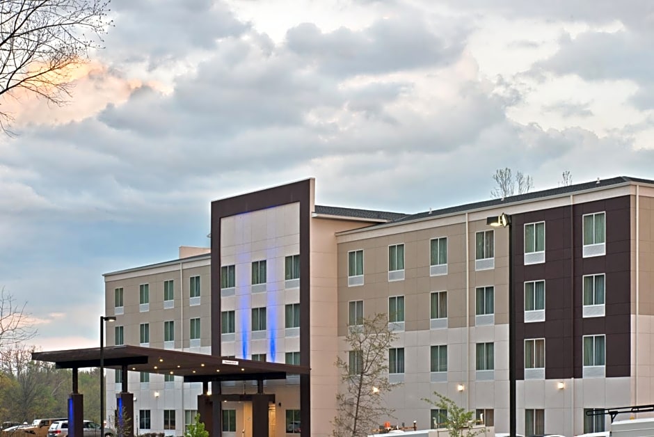 Holiday Inn Express & Suites Harrisburg S - New Cumberland