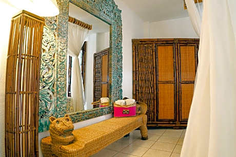 Suite with Private Pool