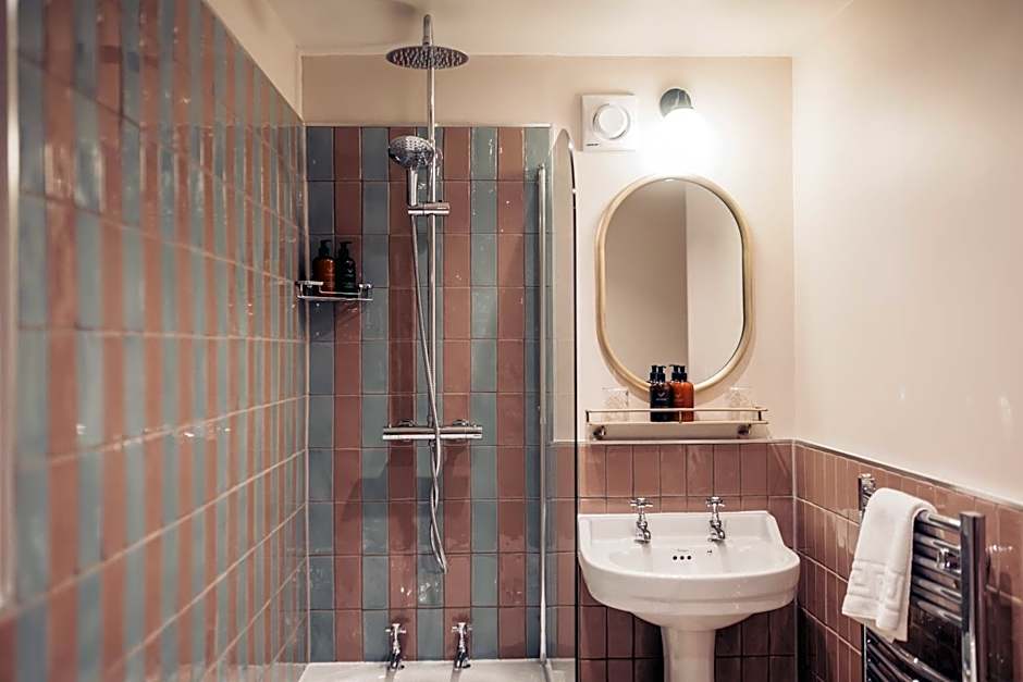 The Fountaine Inn