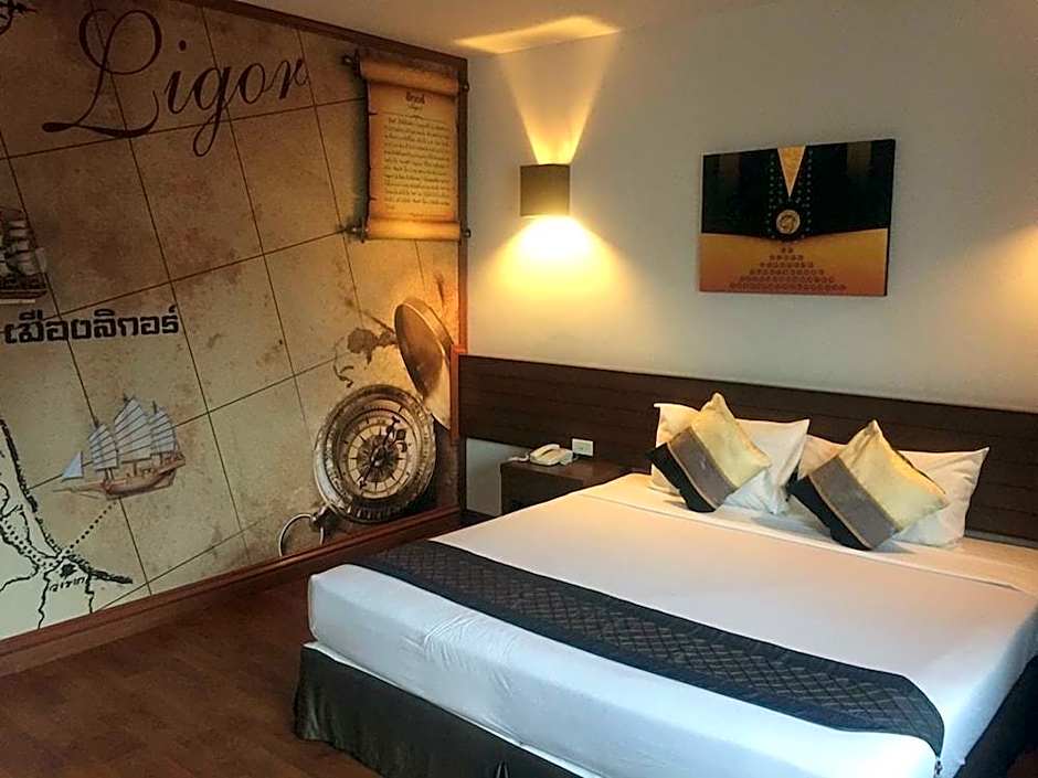 The Ligor City Hotel