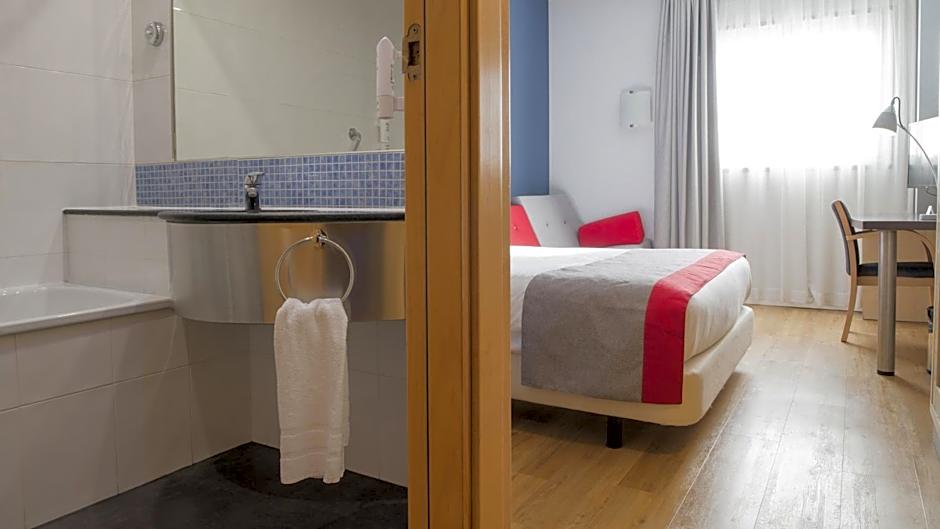 Holiday Inn Express Molins de Rei By IHG