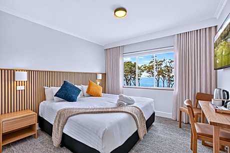 Ocean view deluxe Family Room
