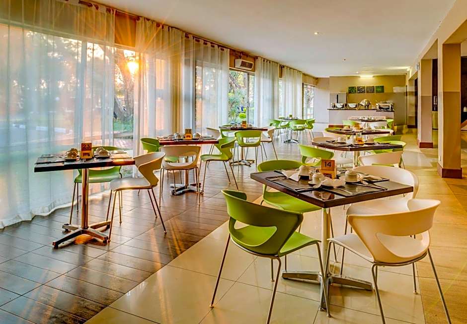 Kadoma Hotel & Conference Centre