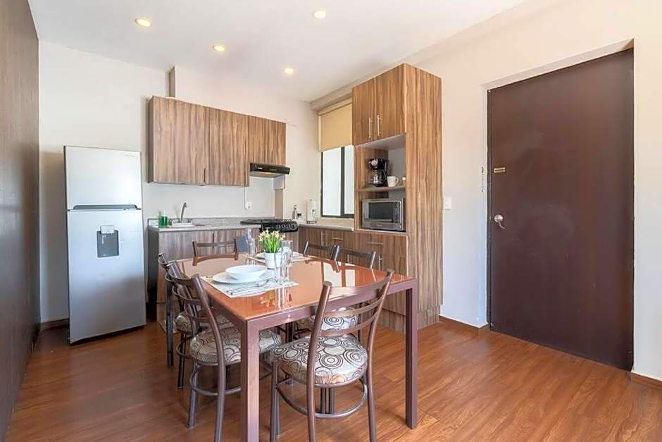 406 Location 2Bdrm 2baths AC Rooftop