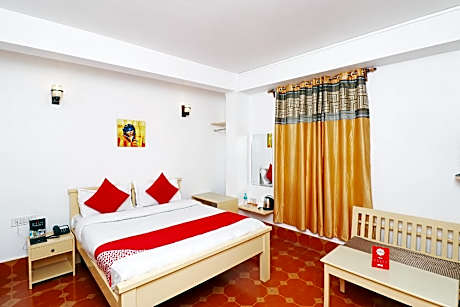 Hotel O Bamon Homestay