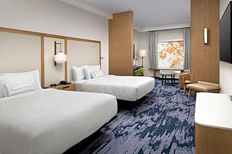Suite, 2 Queen, Sofa bed
