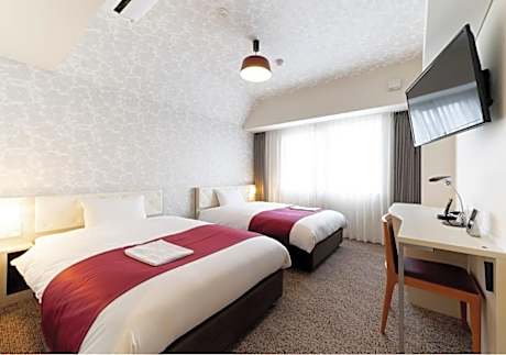 Standard Twin Room - Non-Smoking