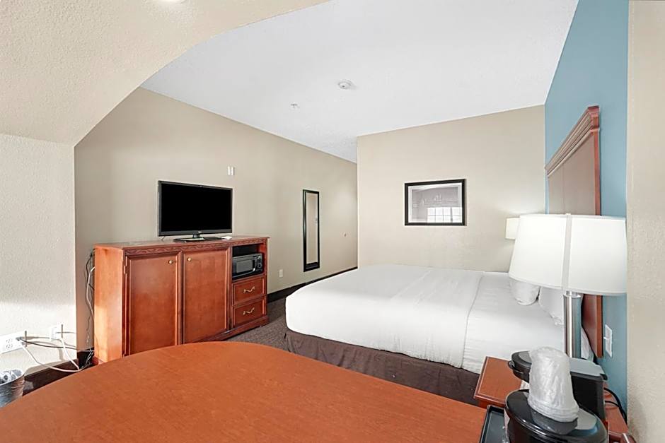 La Quinta Inn & Suites by Wyndham Houston Hobby Airport