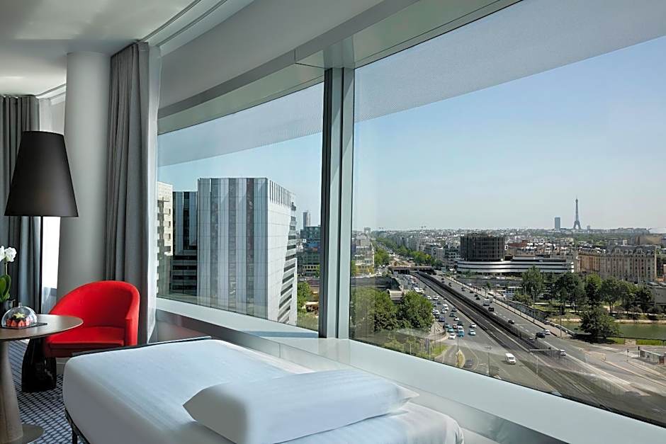 Melia Paris La Defense