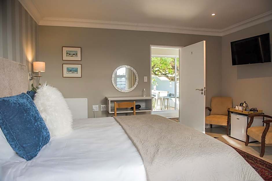 The Whale on Main B&B