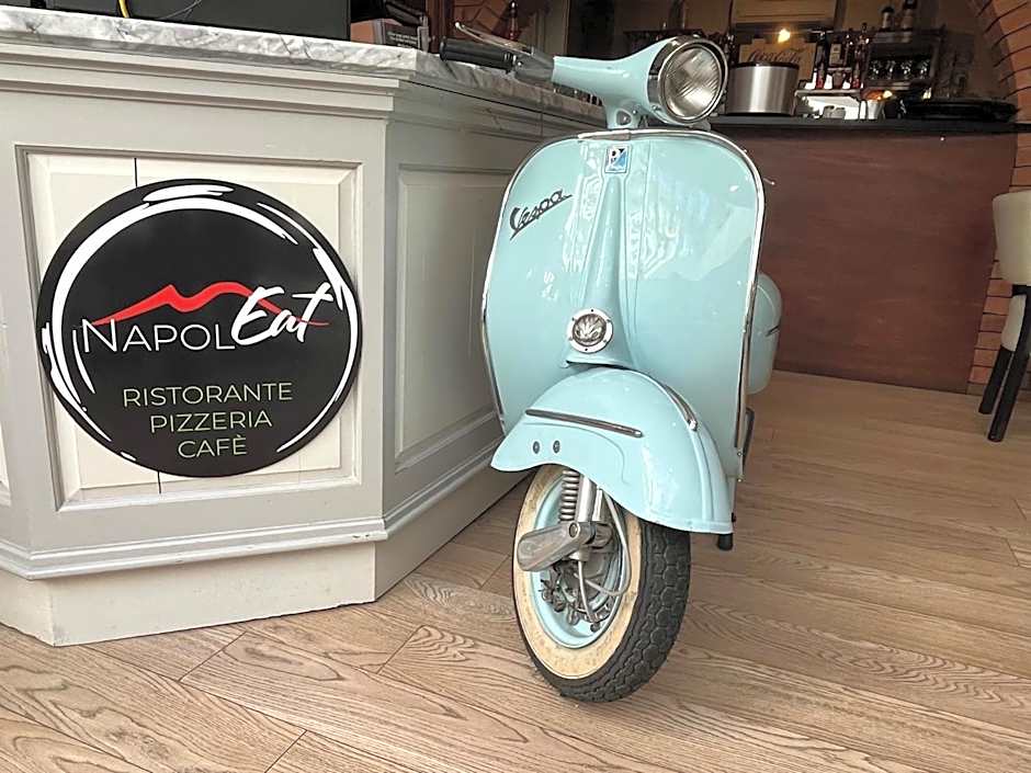 Sorrento Hotel & Restaurant