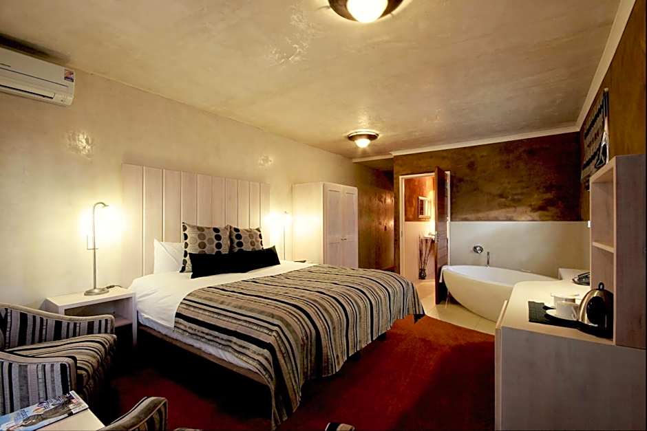 African Rock Hotel & Spa, a "Boutique Lifestyle Resort"