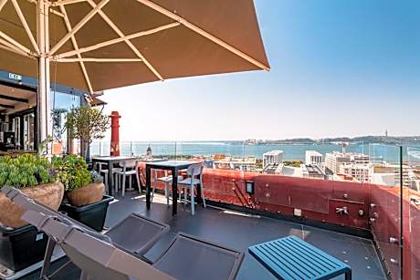 Monte Belvedere Hotel by Shiadu