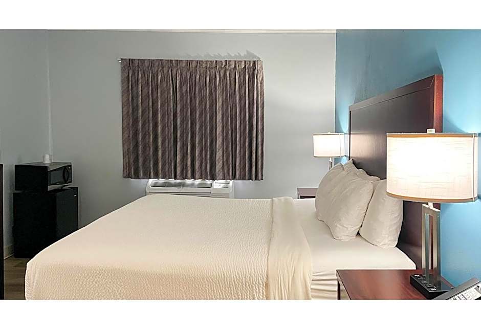 Motel 6 - Tiffin, OH
