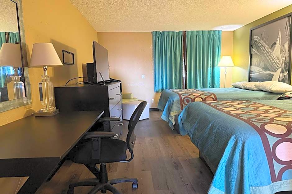 Super 8 by Wyndham Mendota I-39